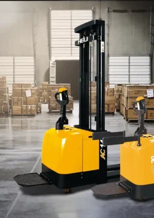 E-ticaret depo ekipmanları ve sipariş toplama — Milion Global Teknoloji